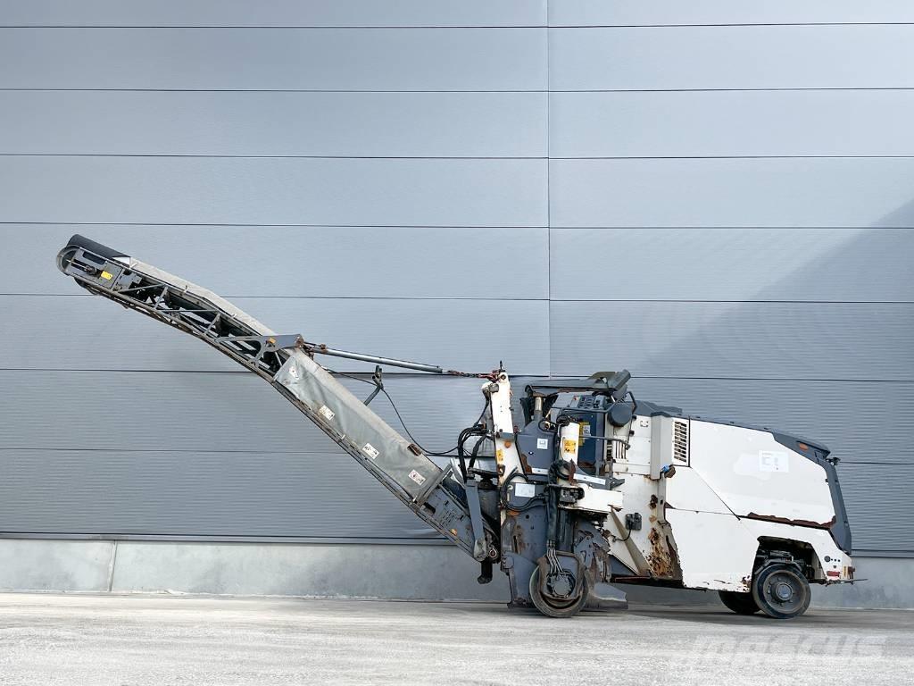 Wirtgen W 50 RI Asphaltfräsen