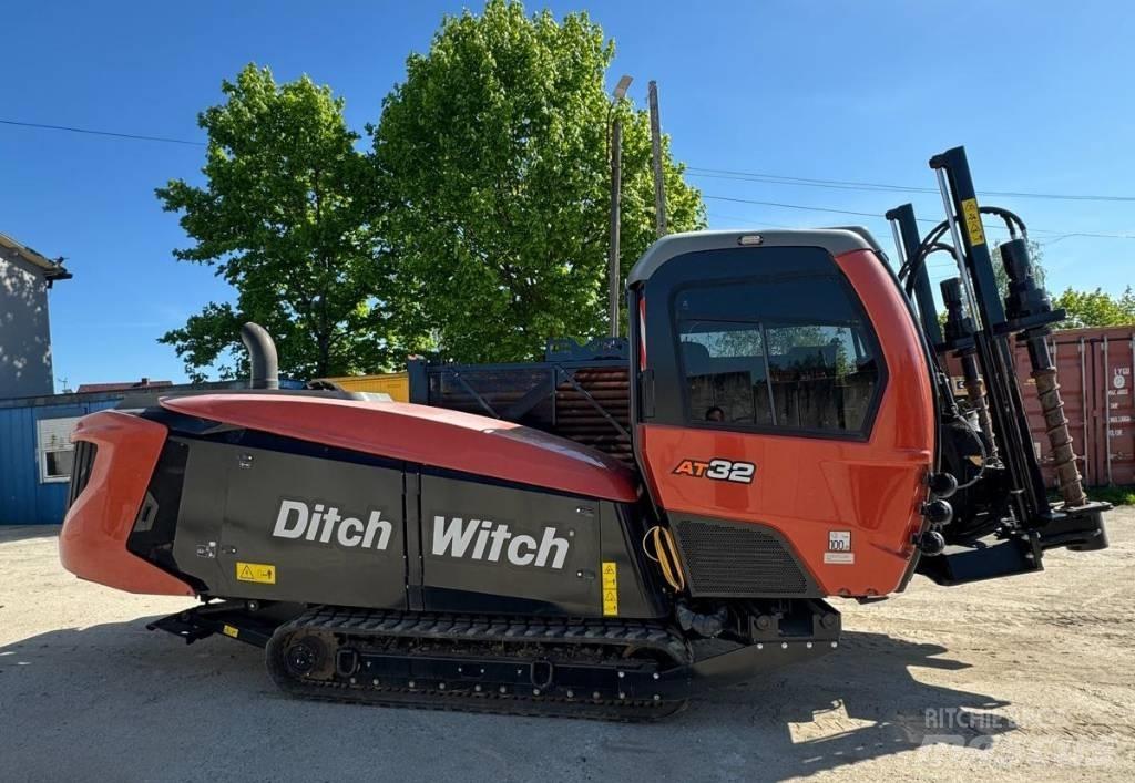 Ditch Witch AT32 Horizontale Richtungsbohrgeräte