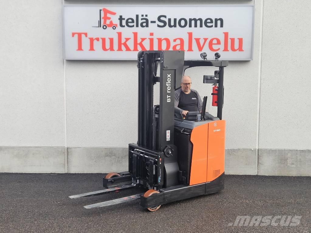 Toyota RRE 140 HE Schubmaststapler