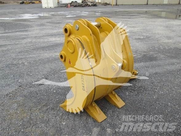Teran CAT 325 Schaufeln