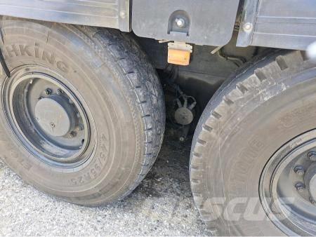 Liebherr LTM 1055-1 All-Terrain-Krane