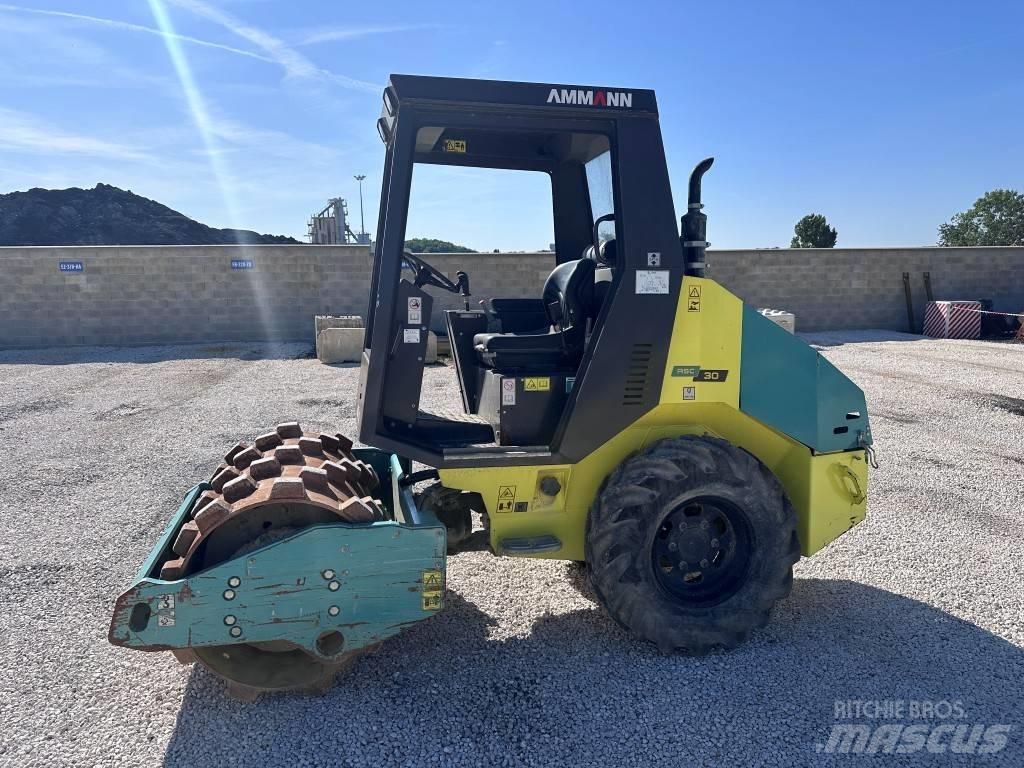 Ammann ASC 30 HD PD Erdbauwalzen