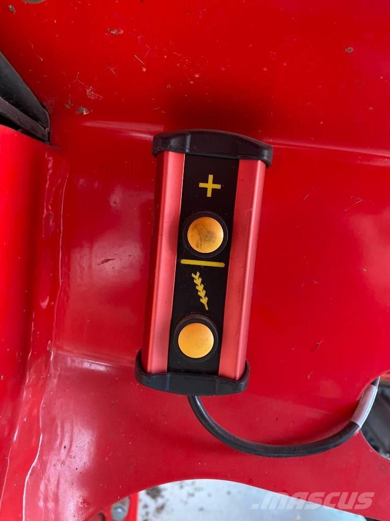 Väderstad FH 2200 Mineraldüngerstreuer