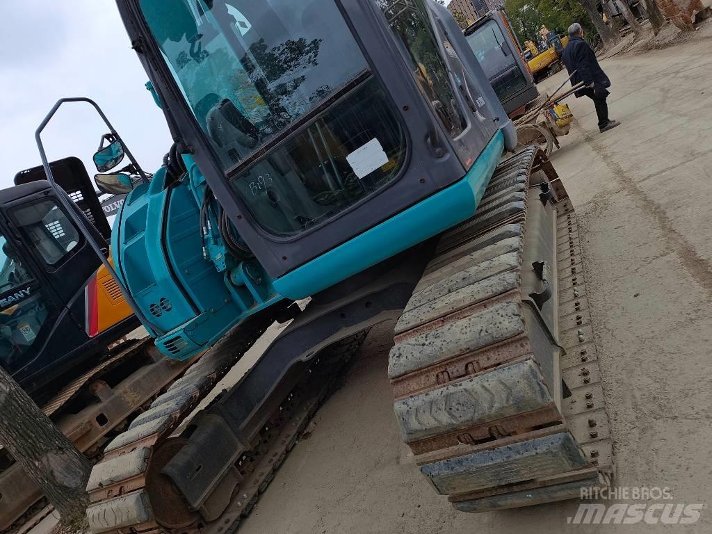 Kobelco SK 135 SR Raupenbagger