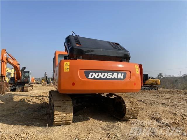 Doosan DH300 Raupenbagger