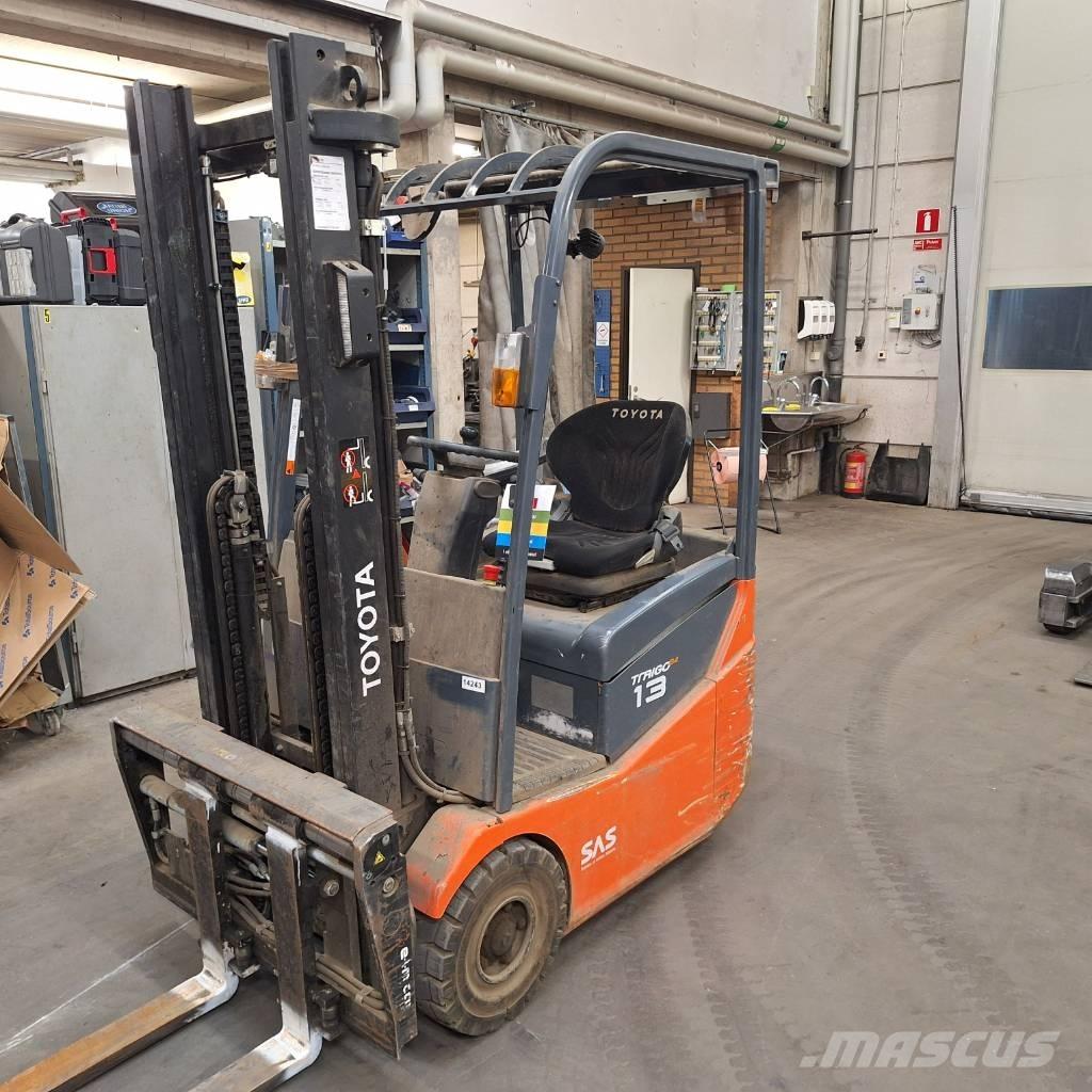 Toyota 7FBEST13 Elektro Stapler