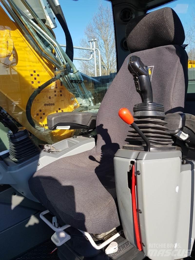 Liebherr R922 Raupenbagger