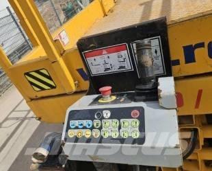 Haulotte H 15 SX Scheren-Arbeitsbühnen