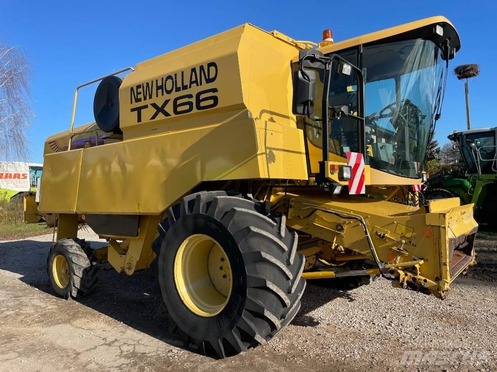 New Holland TX 66 Mähdrescher