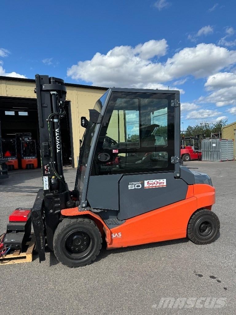 Toyota 8FBMT50 Elektro Stapler