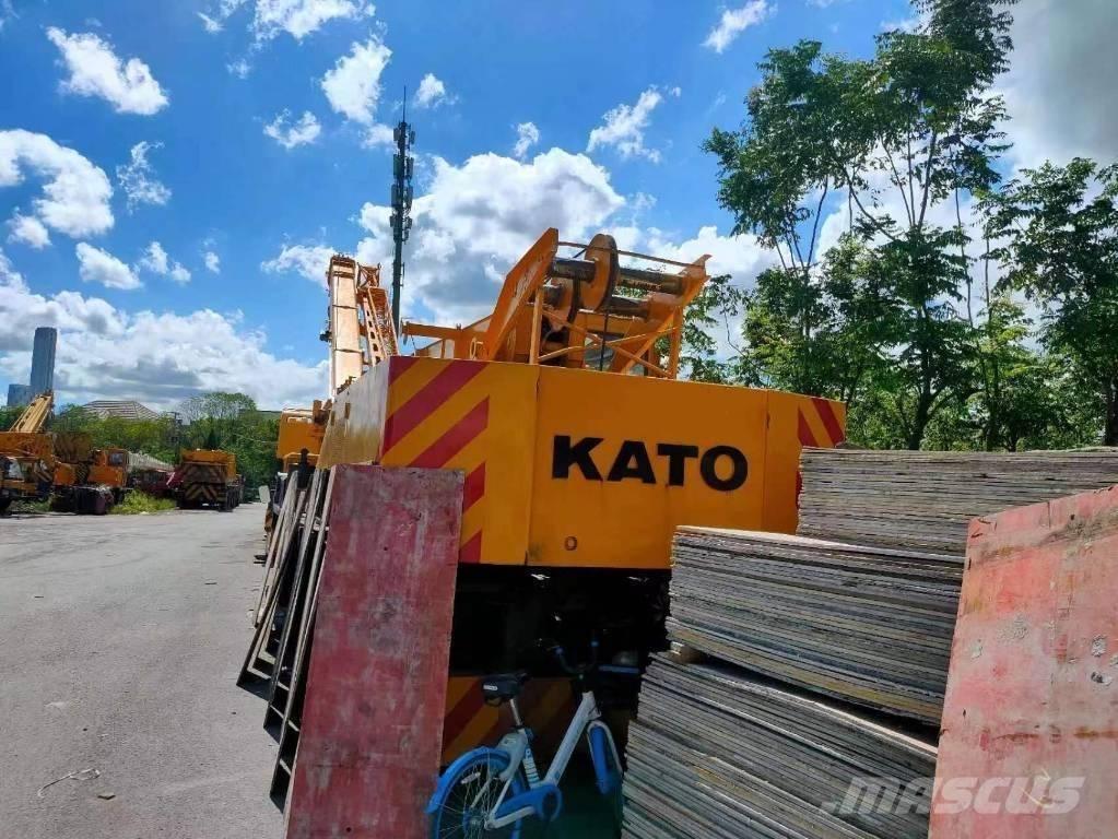 Kato NK 400 E All-Terrain-Krane