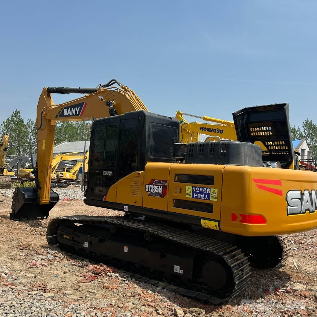  三一 235C Raupenbagger