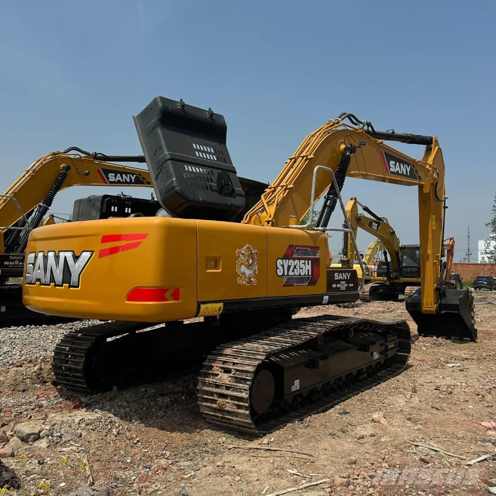  三一 235C Raupenbagger