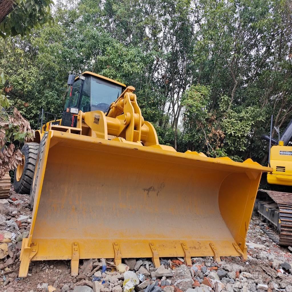 CAT 966G Radlader