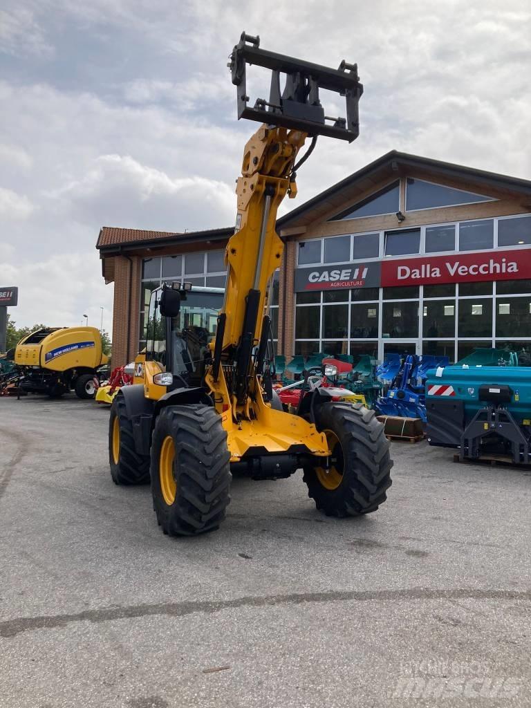 JCB TM 320 Teleskoplader für Landwirtschaft