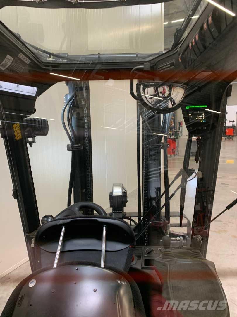 Linde E16 Elektro Stapler