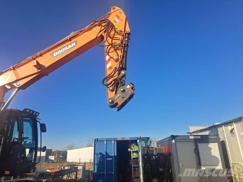 Doosan DX170W-5 Mobilbagger