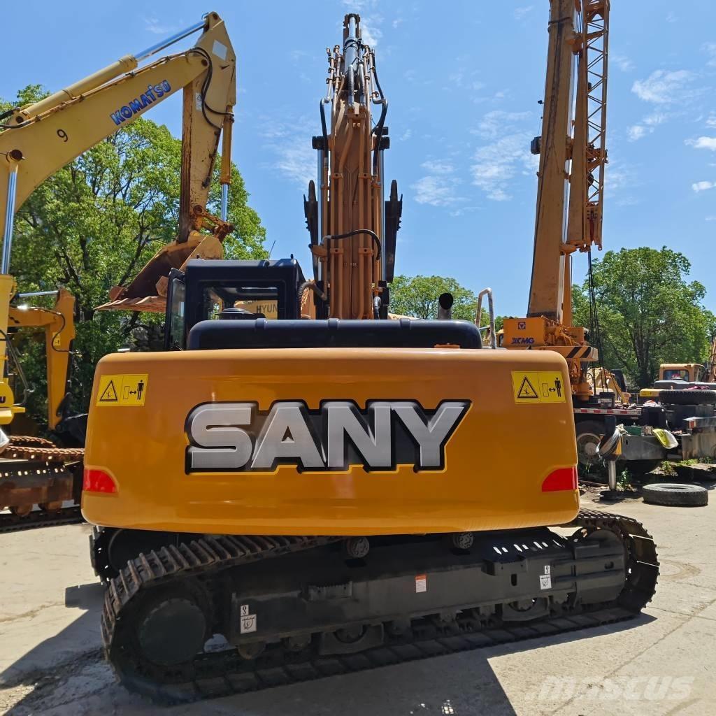 Sany SY 215 C Raupenbagger