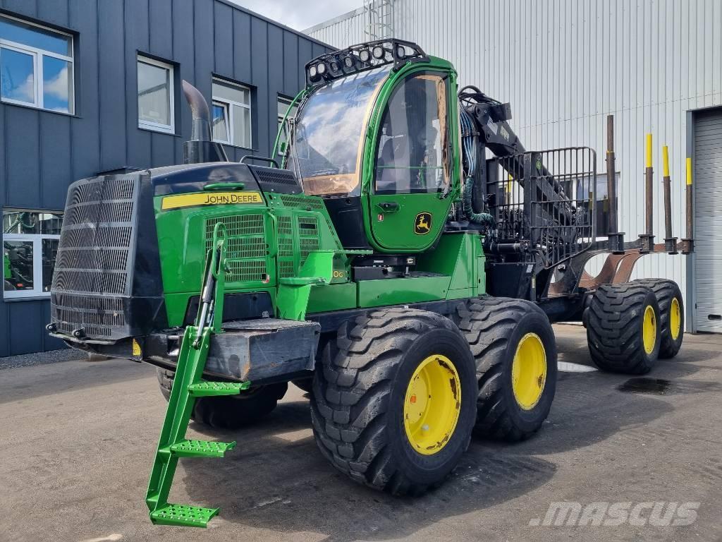 John Deere 1510 G Forwarder