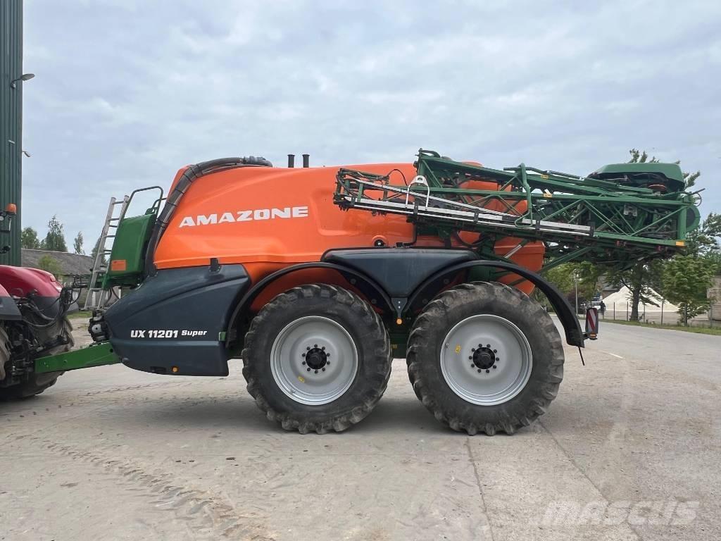 Amazone UX 11201 Düngemittel-Sprüher