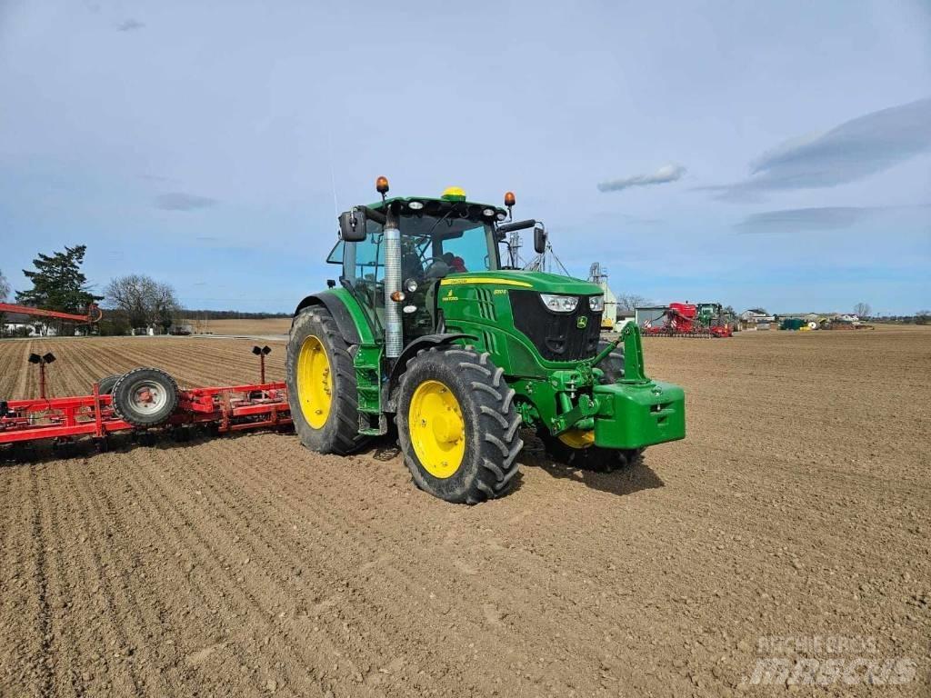 John Deere 6190 R Traktoren