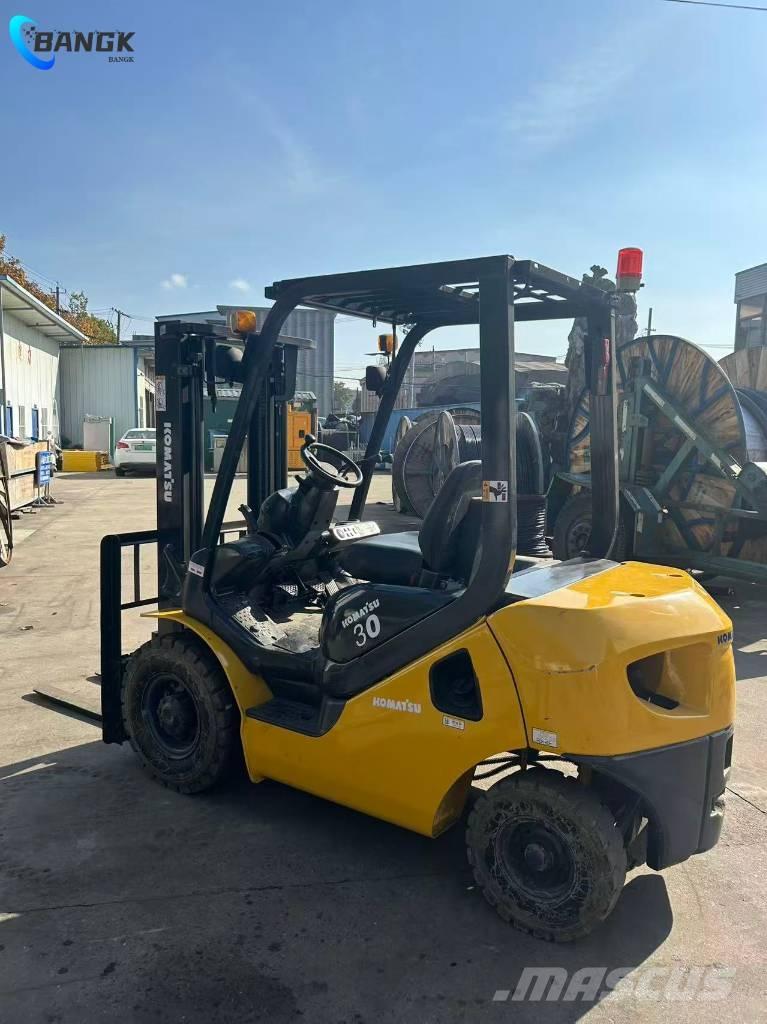 Komatsu FD 30 T-17 Diesel Stapler