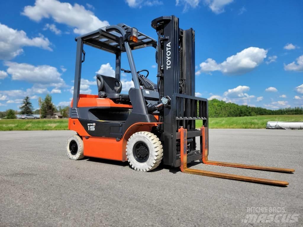 Toyota 8 FB 15 Elektro Stapler