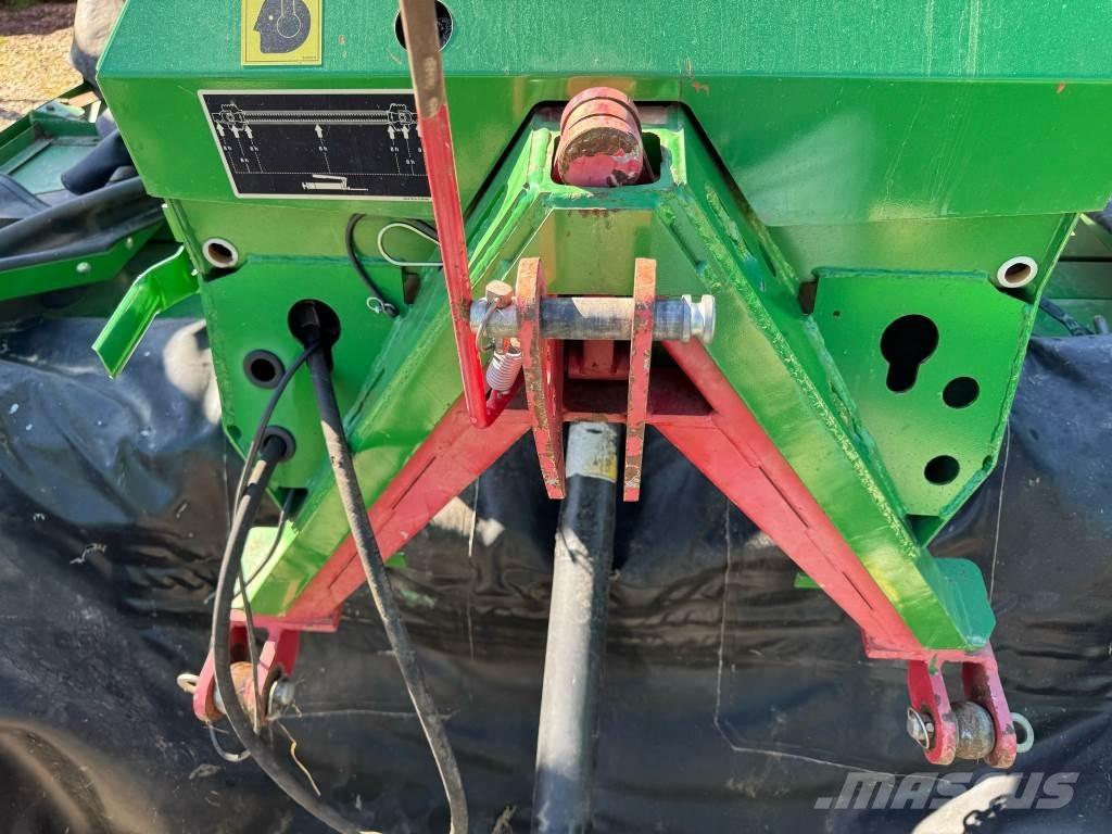John Deere 131 Gezogene und selbstfahrende Mäher