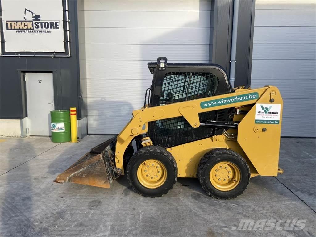 CAT 226 D3 (5867) Kompaktlader