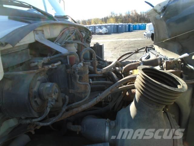 Sterling Acterra Saug- und Druckwagen