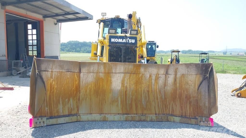 Komatsu D 65 PX-18 Bulldozer