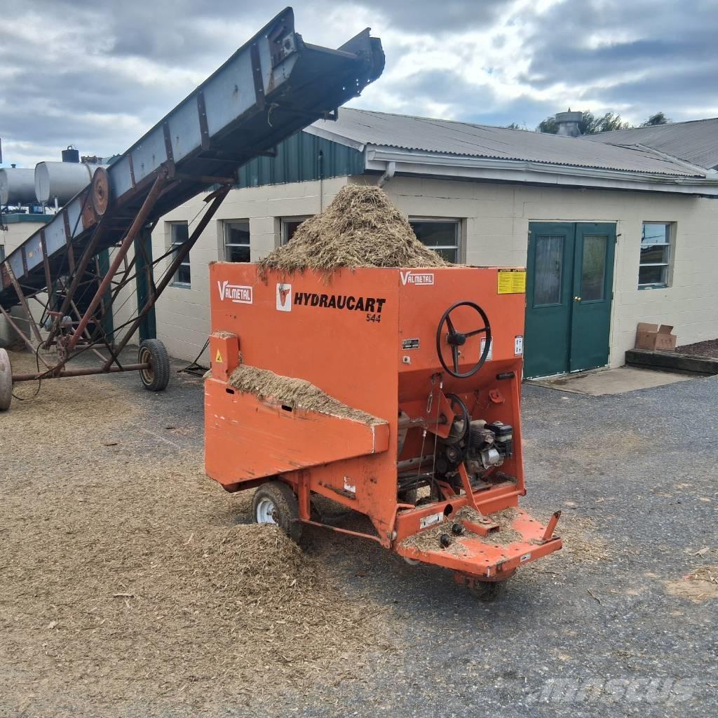 Valmetal 544 Weitere Viehgeräte