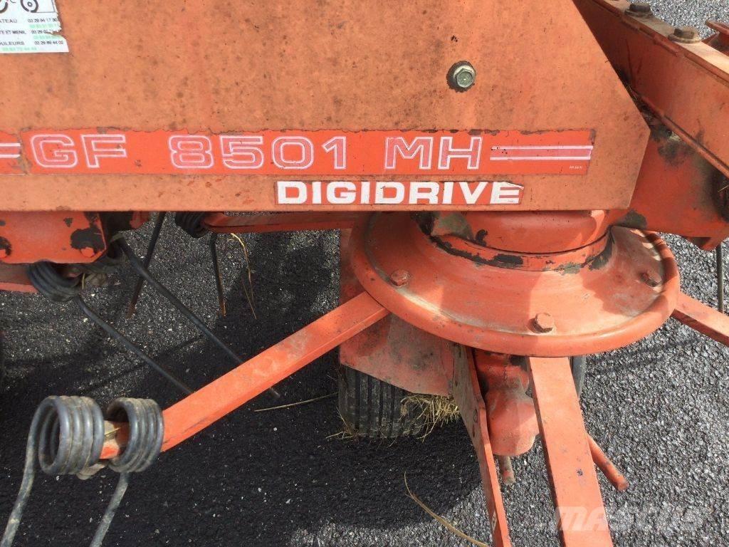 Kuhn GF8501 MH Kreiselheuer/-wender