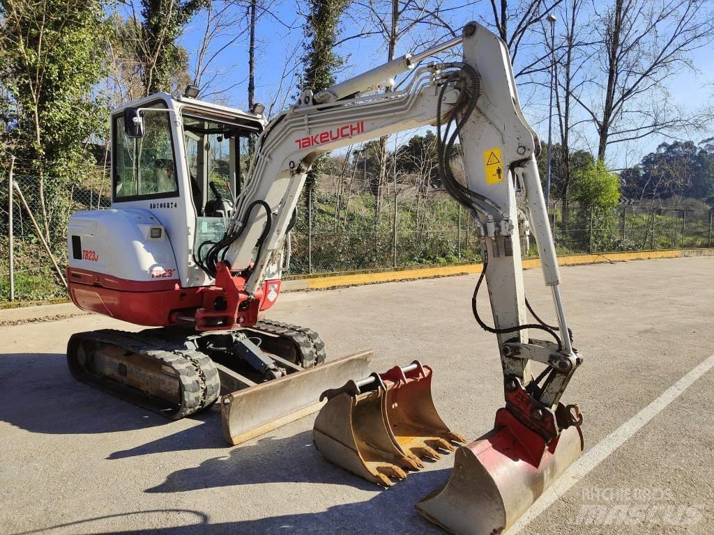 Takeuchi TB 230 Minibagger < 7t
