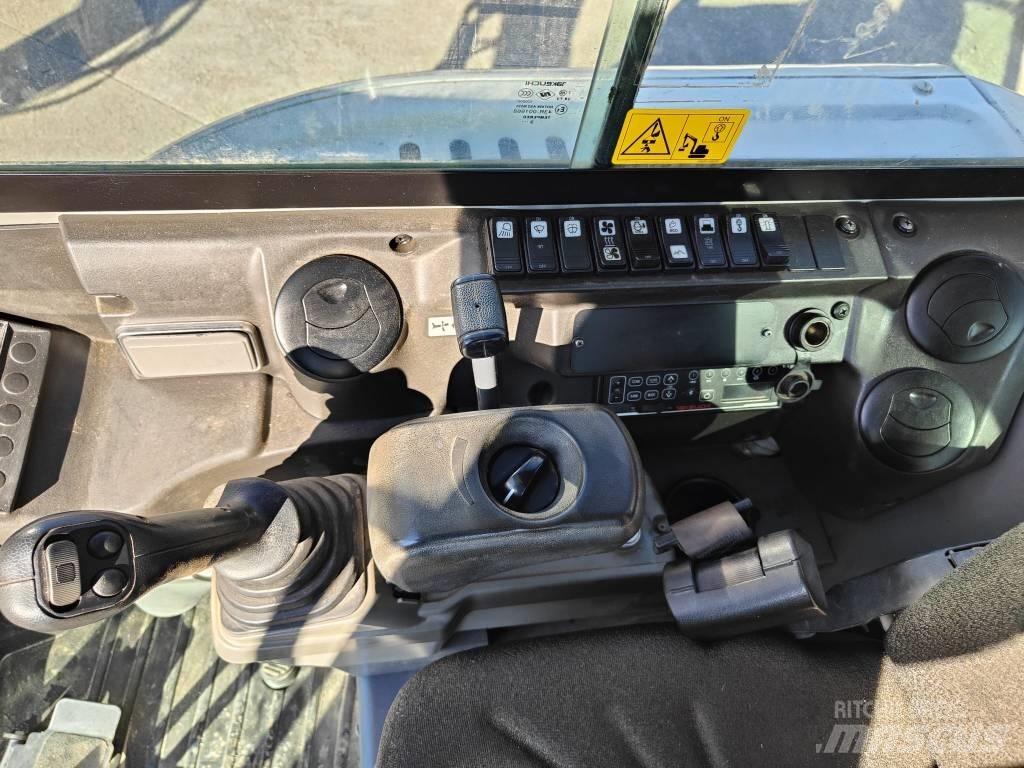 Takeuchi TB 230 Minibagger < 7t