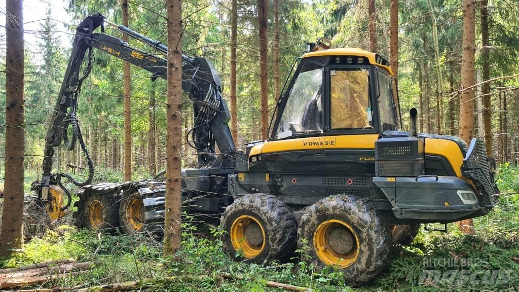 Ponsse Fox Harvester