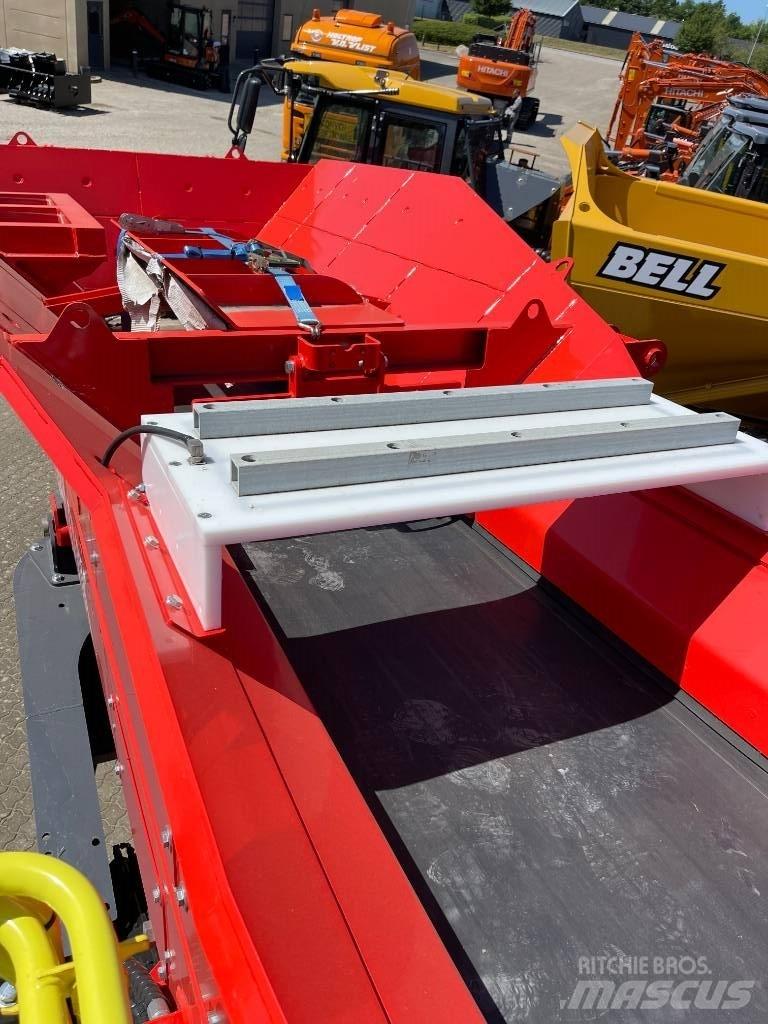 Sandvik QH 332 Mobile Brecher