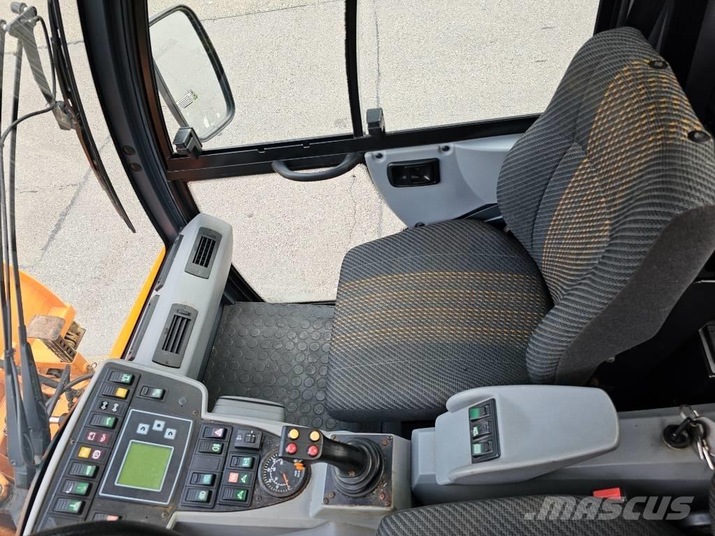 Multicar Tremo X56 Geräteträger