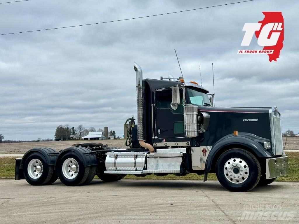 Kenworth W900 Sattelzugmaschinen