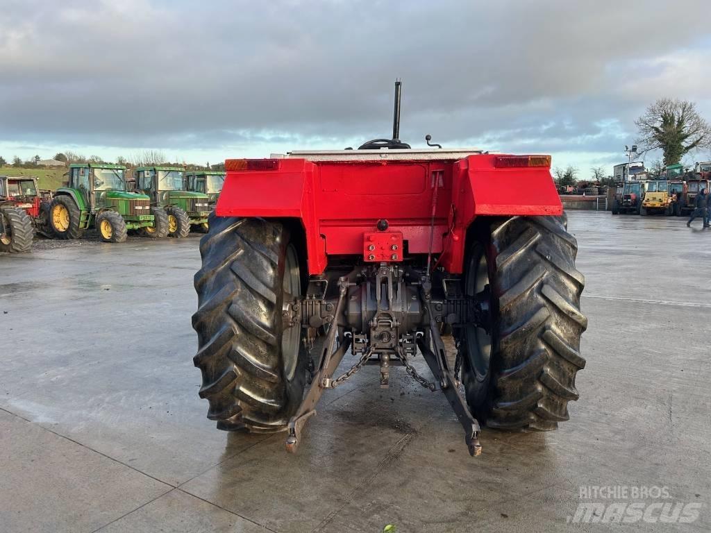 Massey Ferguson 385 Traktoren