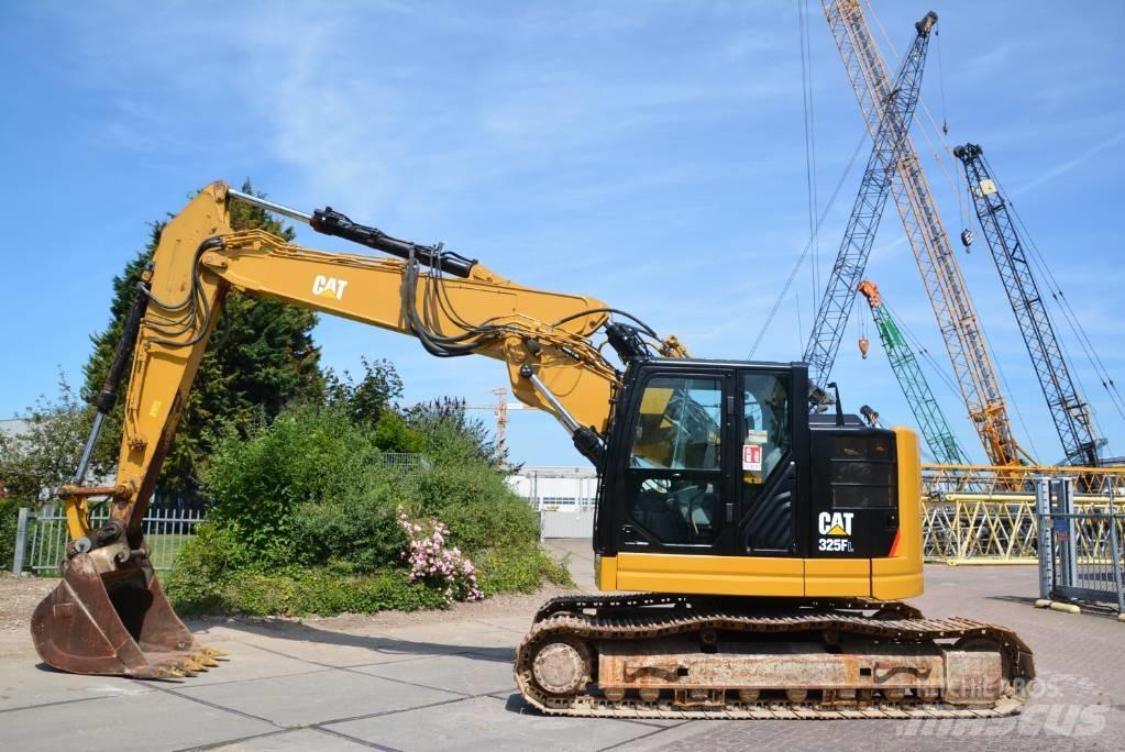 CAT 325 FL CR Raupenbagger