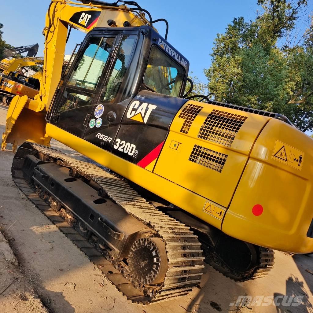 CAT 320 D2 Raupenbagger