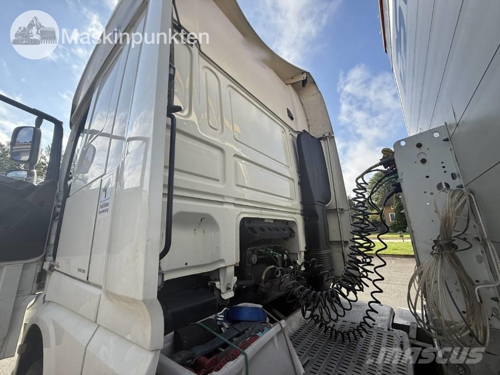 DAF 530 Sattelzugmaschinen