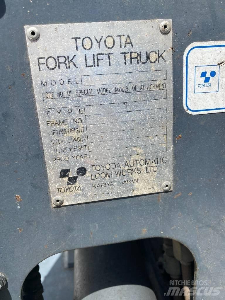 Toyota 42-6FG15 Gas Stapler