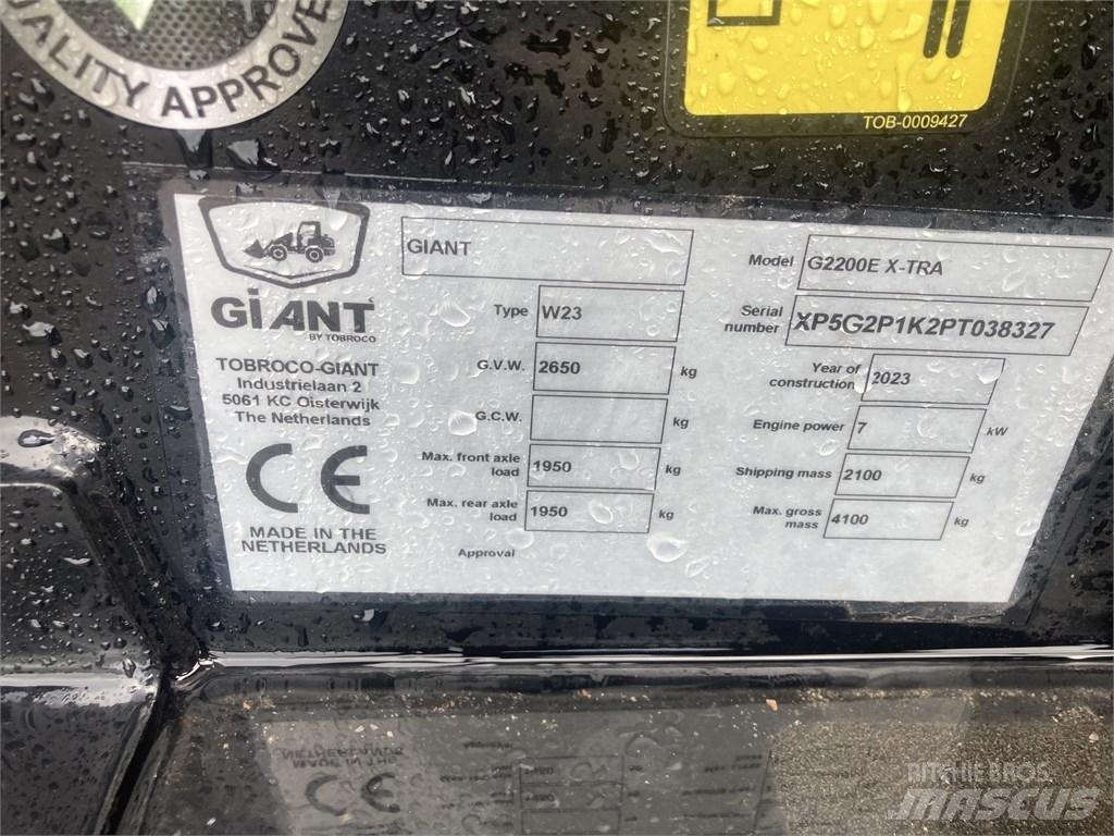 GiANT G2200E Multifunktionslader