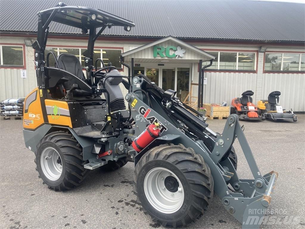 GiANT G2200E Multifunktionslader