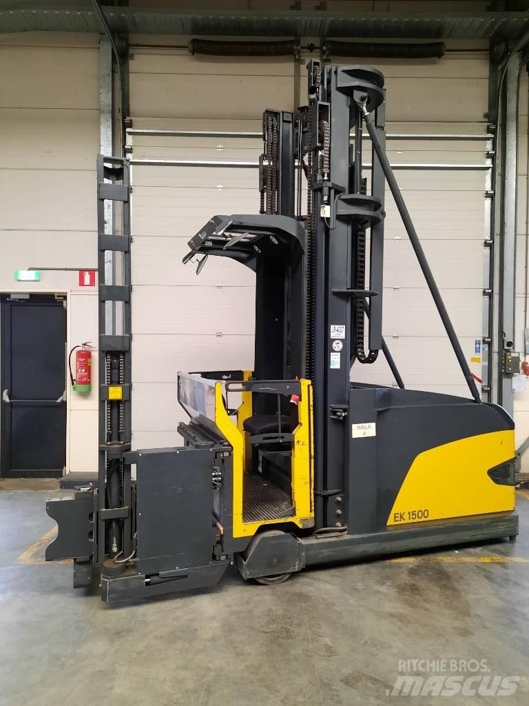 Magaziner EK1500 Schmalgangstapler