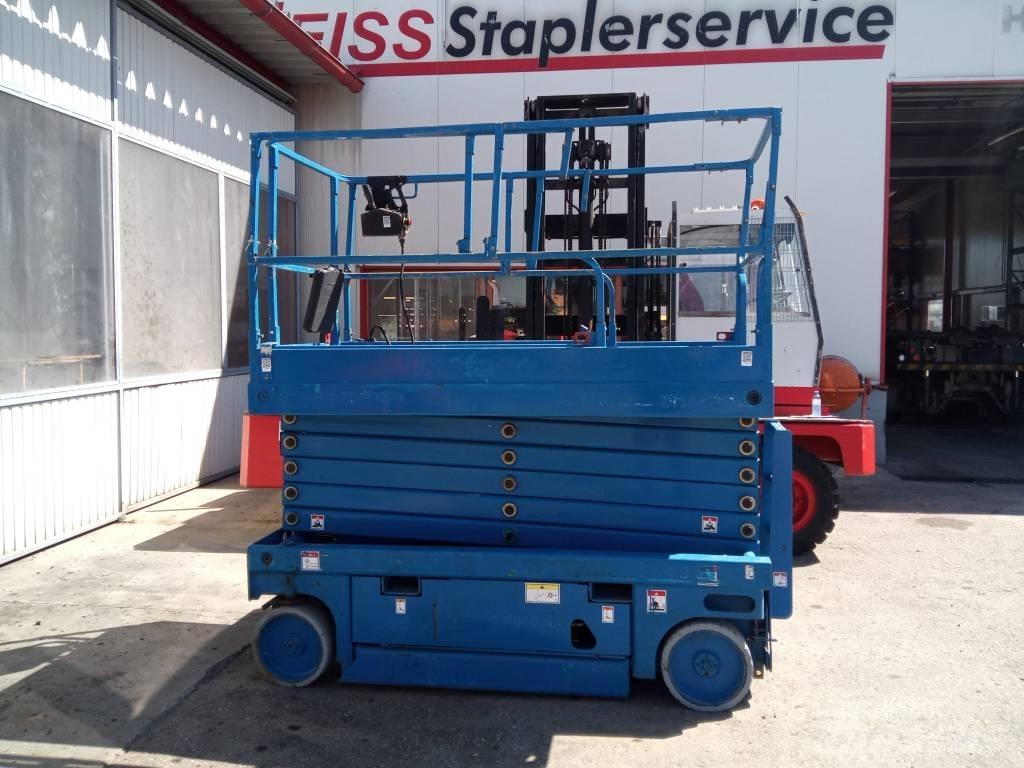 Haulotte Compact 14 Scheren-Arbeitsbühnen