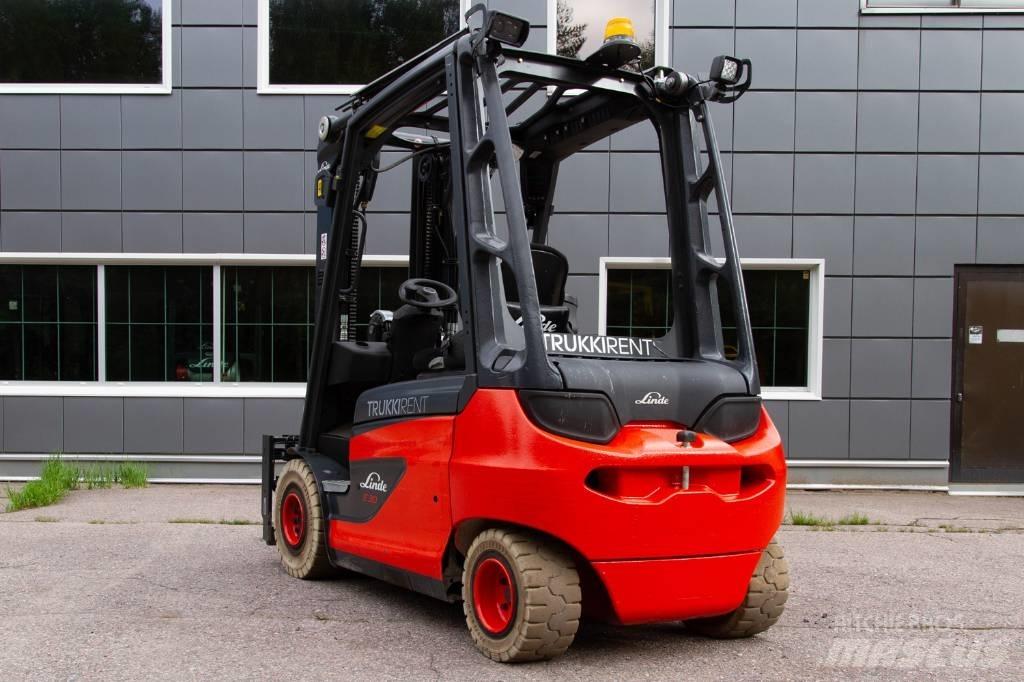 Linde E30-01 Elektro Stapler