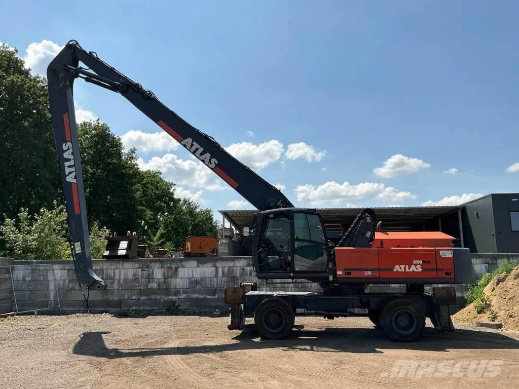Atlas 350 MH Materialumschlag
